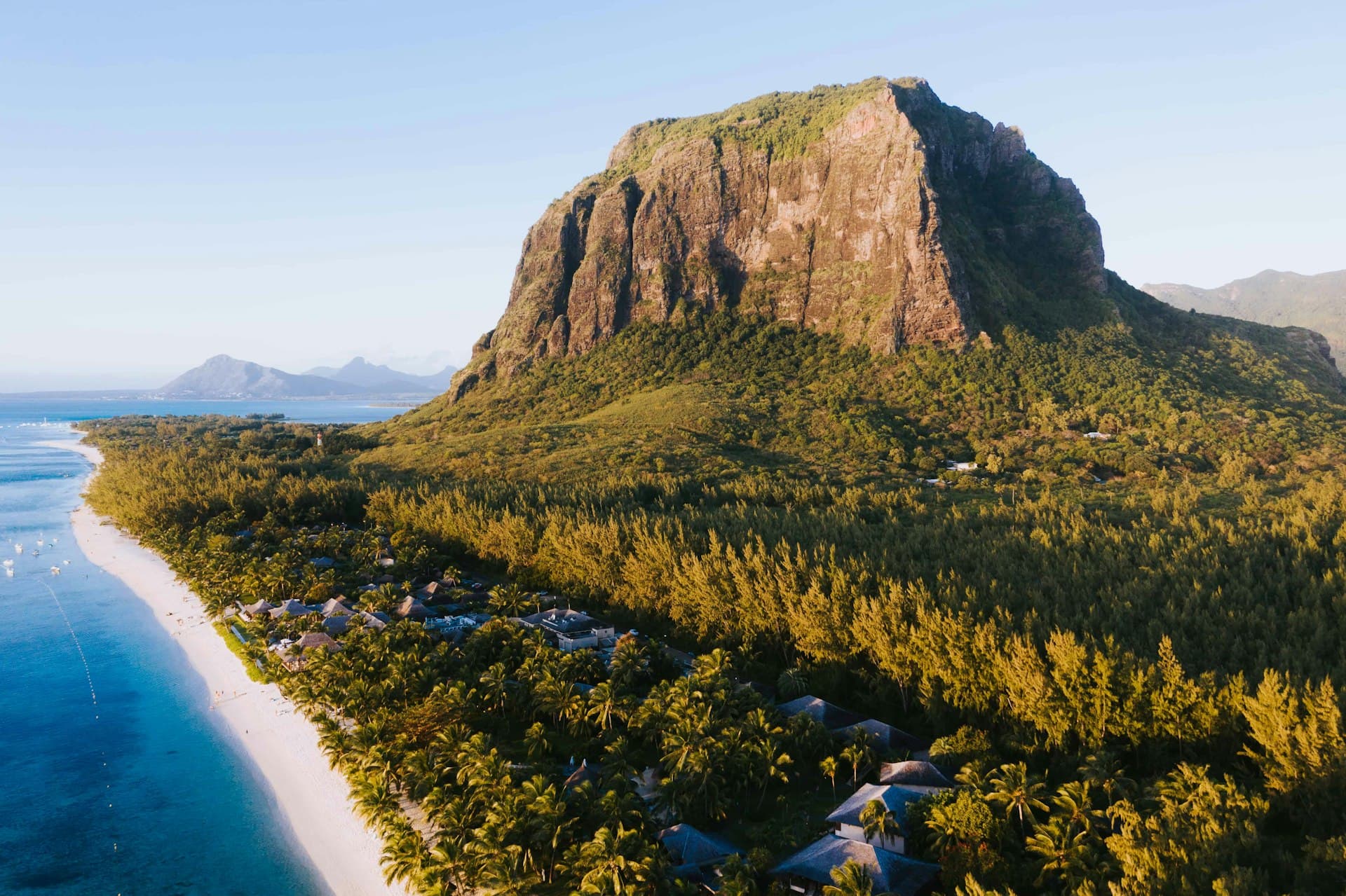 Flic en Flac Mauritius real estate - villas, apartments and land for sale and rent in Flic en Flac