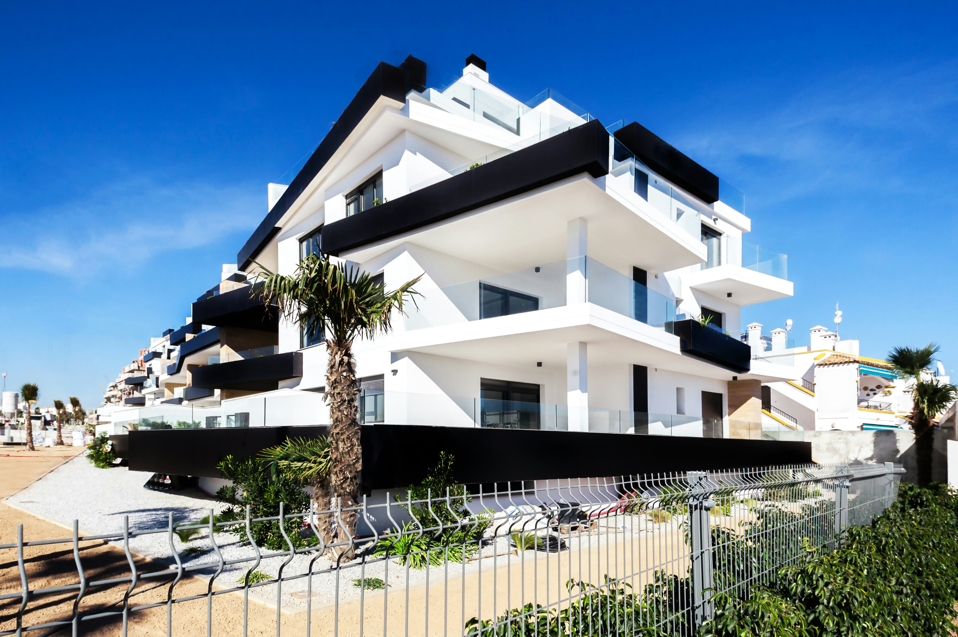 Financing Options for Non-Resident Buyers